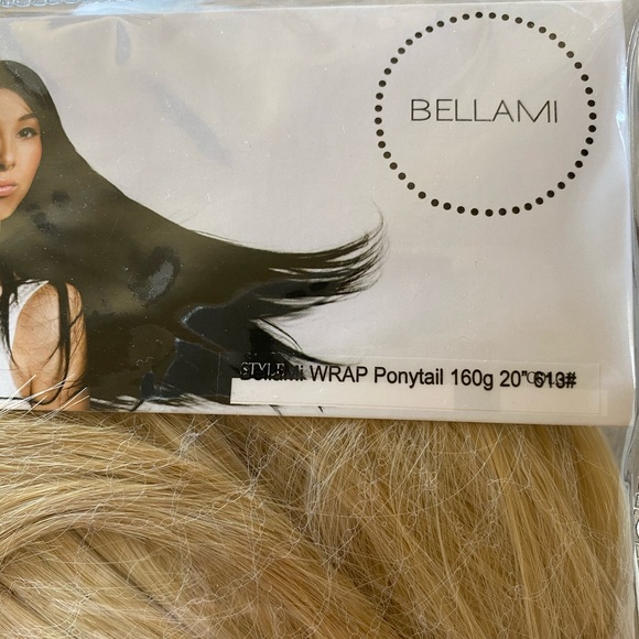 NWT Bellami Faux Wrap Ponytail Extensions 160G 20” Beach Blonde Bellami Faux Wrap Ponytail 160g 20” #613 Beach Blonde Hair  main image 3